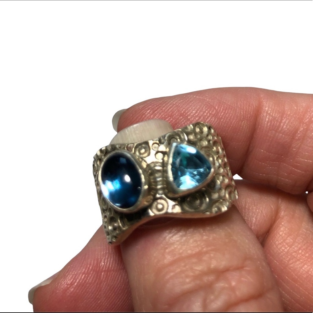 Double Stone Blue Topaz Wide Hammered Band Sterling Silver Ring sz 7 Cocktail - Picture 2 of 8